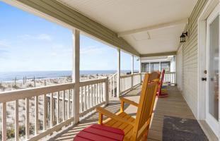 Mystic Breeze - Beachside Porch 